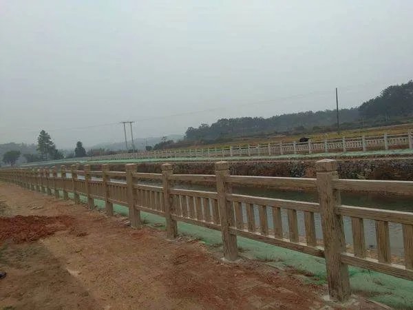 怎么计算护栏板每米的价格