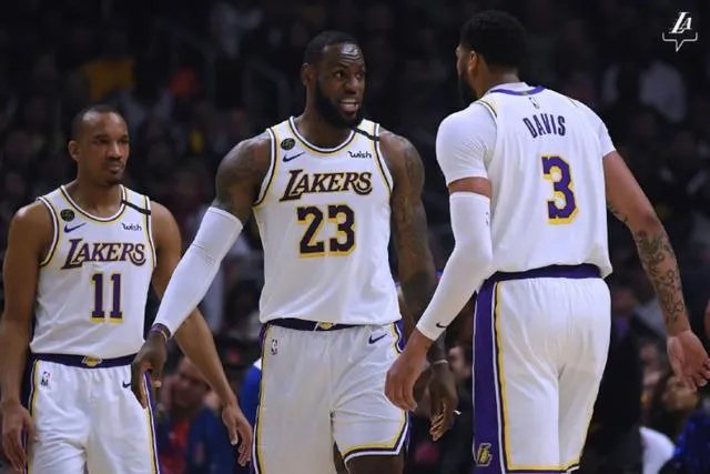 湖人球员相继发表动态，只剩两人没发声，确诊范围锁定，会影响球队夺冠吗？你怎么看？