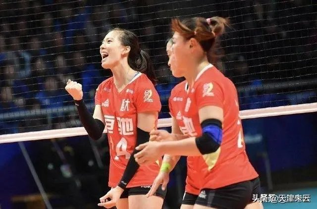 恒大女排3:2险胜江苏女排,大概率进联赛四强,你怎么看这场比赛?
