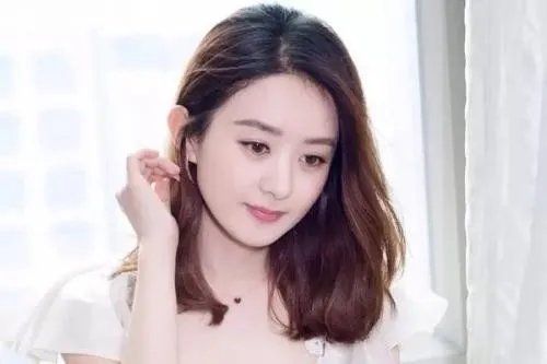 章子怡怀孕后公布消息，赵丽颖怀孕藏着掖着，为何两人会有不同选择？