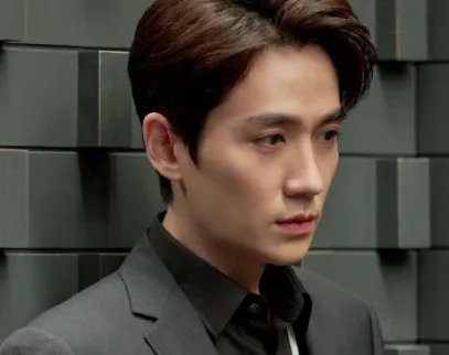 朱一龙被曝隐婚生子传闻,看了回应之后,这是背后心虚的体现吗?