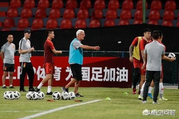 看了今晚中国对菲律宾的比赛，真是觉得中国足球可以取消了，你觉得呢？