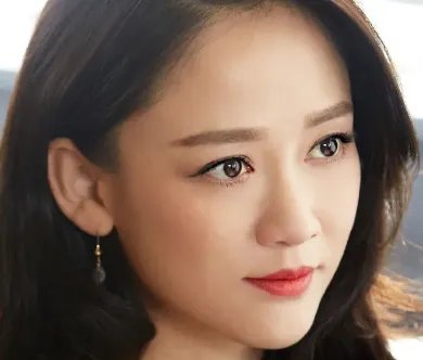 陈乔恩再发文否认蹭热度，如何看待关于她怀孕的传闻？