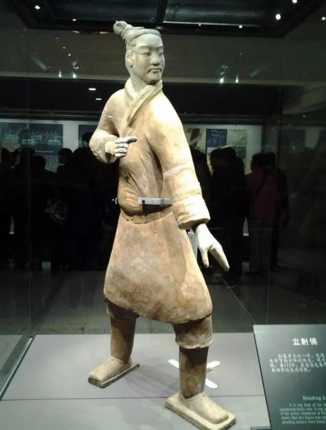 西安的兵马俑为什么会被称为世界第八大奇迹?