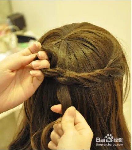 韩式公主发型扎法