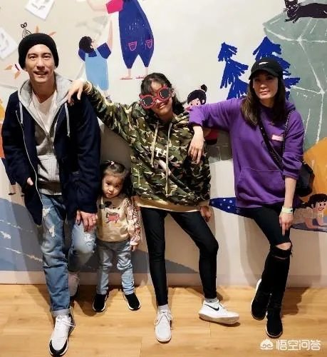 你怎么看贾静雯与修杰楷的爱情？