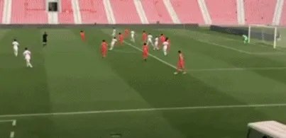 韩球迷嘲讽国足:一直被我们按着摩擦,连越南都不如!对此你怎么看?