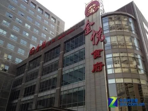 800W旗舰较量 iPhone 4S/I9100拍照对比