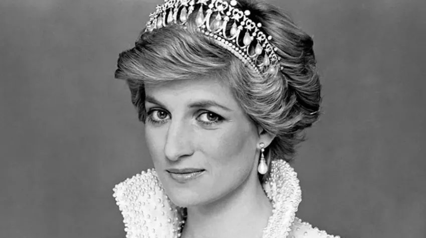 戴妃为什么叫平民王妃