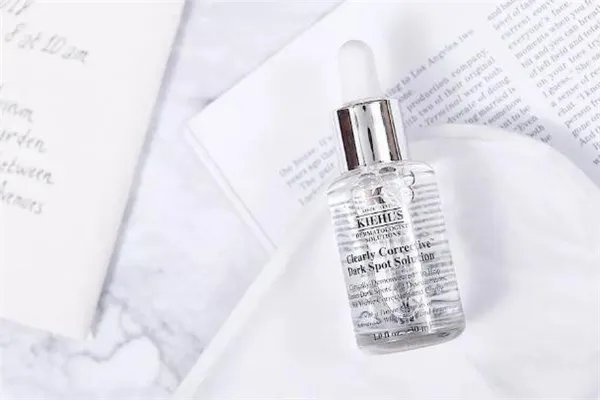 科颜氏安白瓶白天能用吗 科颜氏安白瓶可以用多久