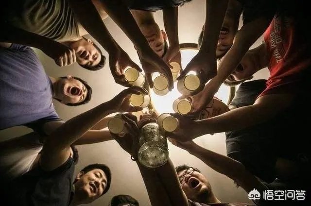 参加同学聚会遇到的搞笑事有哪些？