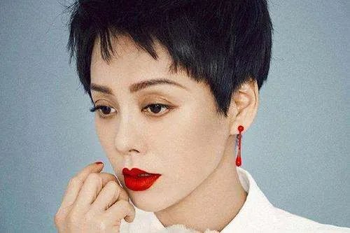 郑乃馨粉丝送宁静一筐瓜，粉丝都送过明星哪些奇奇怪怪的东西？