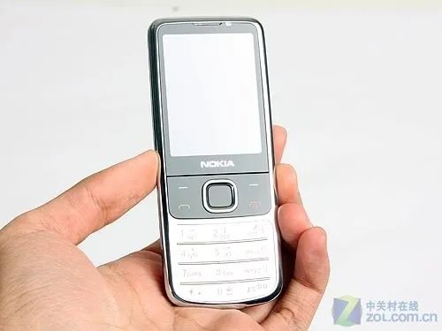 全金属直板WCDMA首秀 诺基亚6700c评测