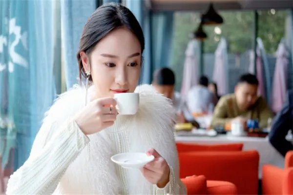 北京一咖啡厅强制客人消费，遇到这种情况该怎么办？