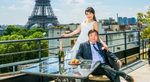 黄奕跟第一任老公离婚的原因是什么