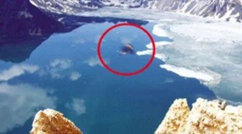 尼斯湖水怪已经现世,长白山天池水怪是否真实存在呢?