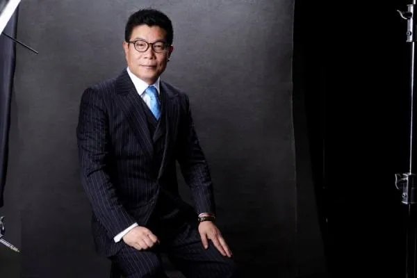 华谊兄弟3年巨亏62亿，电影“一哥”何时才能走出困境？