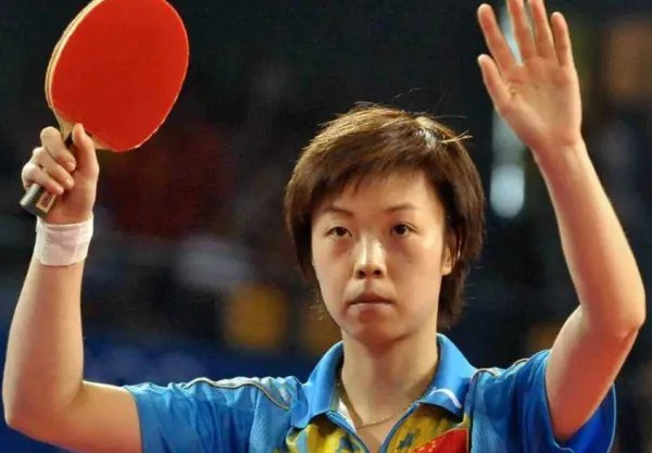 张怡宁为何选择在巅峰时期退役，你对此有什么看法？