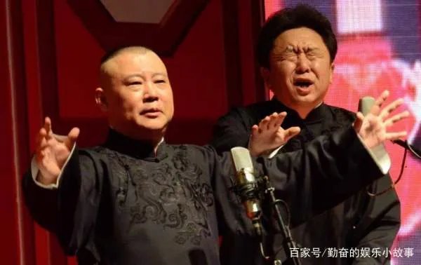 岳云鹏:我不走!郭德纲徒弟各奔前程,赵本山徒弟无人走,这是为何?