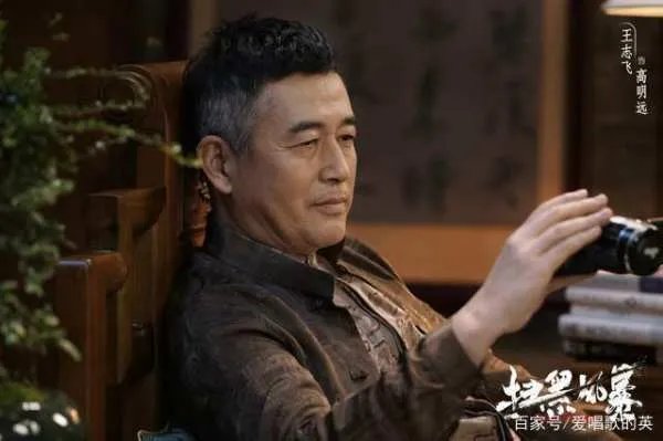 《扫黑风暴》片头被指使用未授权素材，你有什么看法？