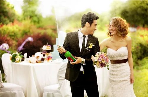 结婚歌曲推荐    适合90后结婚的歌曲有哪些