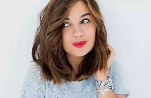 有哪些好看的短发发型？