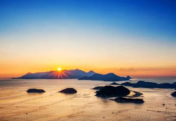 4月份去哪里旅游最好国内 4月值得去的旅游景点