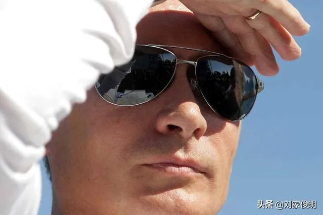 现在还有玩三国杀、dota、CF的同道中人吗？感觉怎么样？