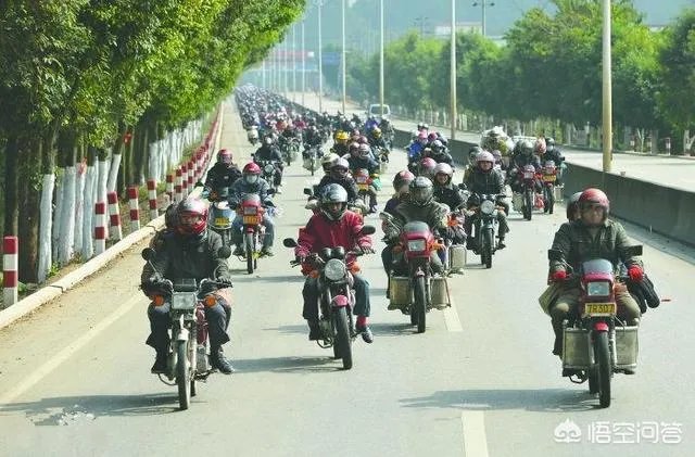 每年广东都有一批摩托返乡大军回家乡，你们怎么看？