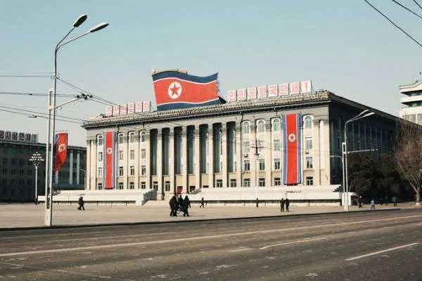 朝鲜向东海岸方向发射不明飞行物,一向爱好管闲事的美国为何目前没有发声?