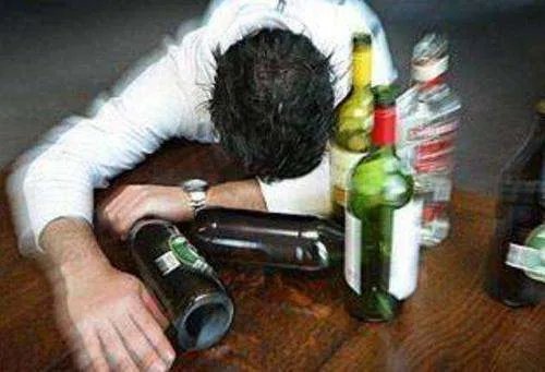 如何看待长江大学的禁酒令?