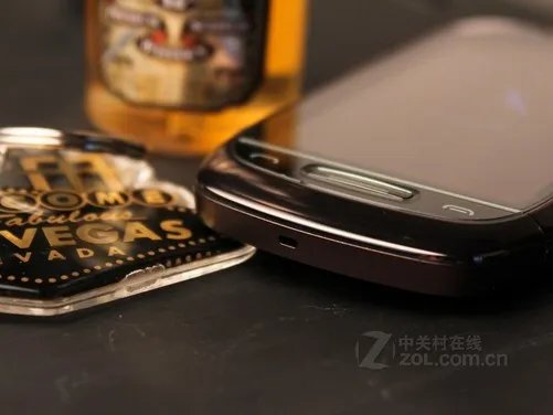 塞班曾经的辉煌 诺基亚C7价格仅为1799元