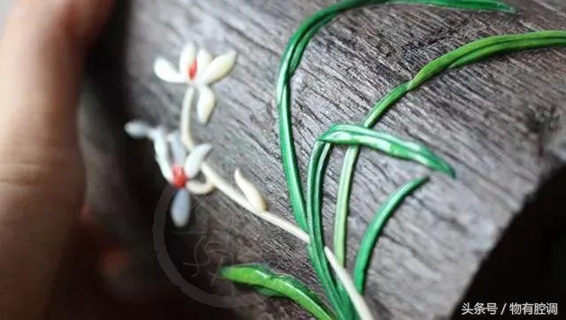 红木笔筒放哪比较好，可以装什么？