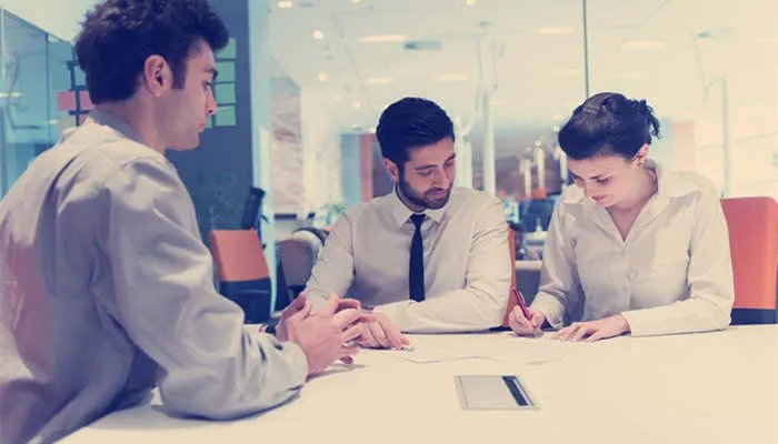 CFO到底是什么职位任职要具备哪些要求 cfo是什么职位么职位