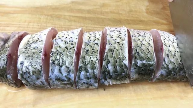 清炖草鱼的做法和步骤？