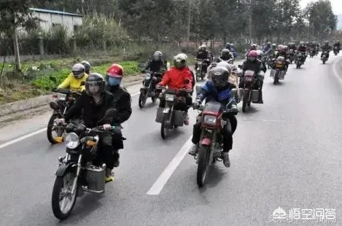 每年广东都有一批摩托返乡大军回家乡，你们怎么看？