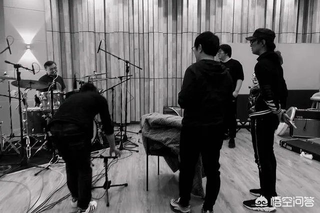 贾轶男为什么没有参加汪峰鸟巢演唱会？