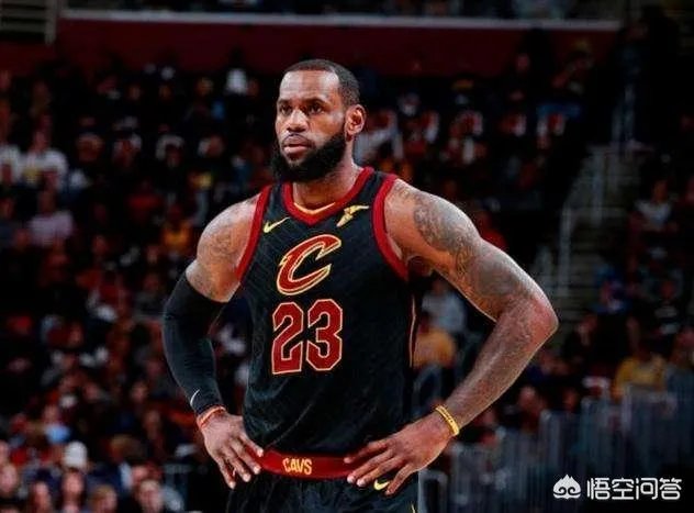 请问NBA里面三双排行榜，老詹现在排第几？