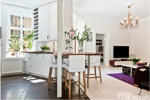 客厅与餐厅隔断造型最新案例 空间的最大化利用