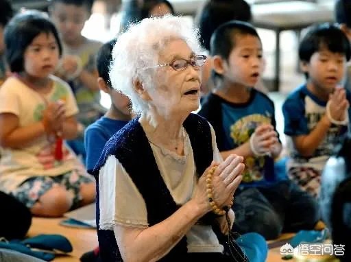 广岛原子弹爆炸后有多少幸存者？他们过着怎样的日子？你怎么看？