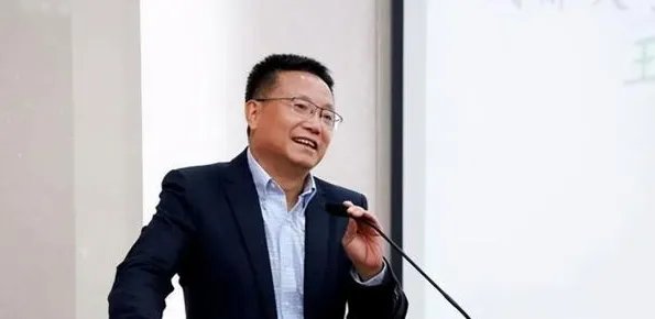 王清远，身为成都大学校长，其苦楚，又有谁能懂？