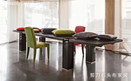 卓梵阿玛尼和阿玛尼有什么区别