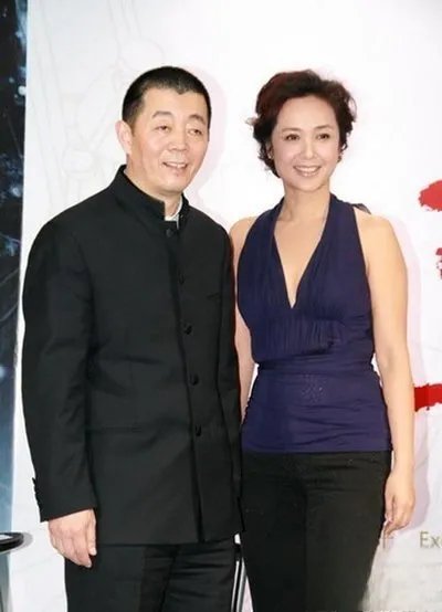 顾长卫蒋雯丽各玩各的怎么回事 离婚但一直对外隐瞒