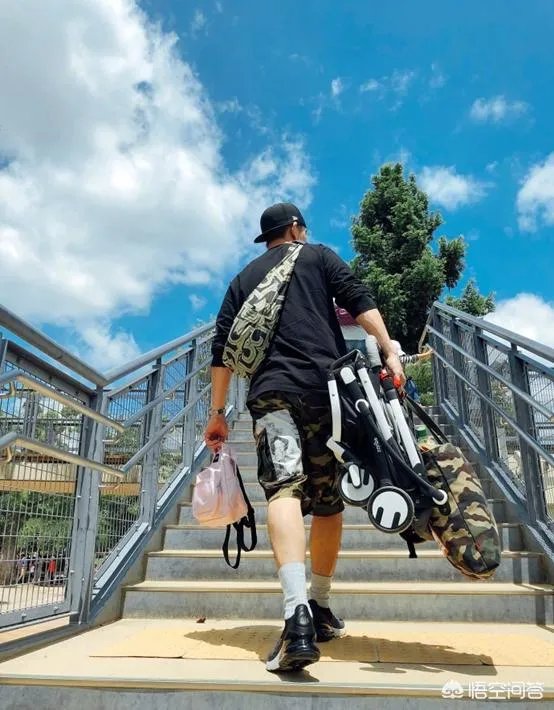 你怎么看贾静雯与修杰楷的爱情？