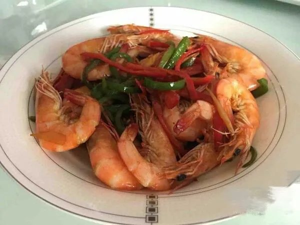 虾为什么不能吃死的？