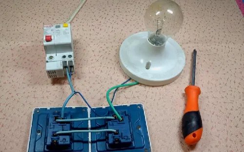 一灯一开关怎么接