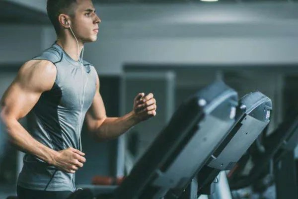 求家用跑步机质量排名榜，有哪些比较推荐？