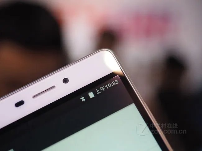 中兴威武3 急速版双卡双待 3GB+16GB分辨率高 苏宁宇奇手机专营店609元销售中