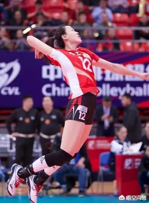 江苏女排主场3：0胜广东恒大，八强三客一主仅积4分，基本无缘进四强吗？你怎么看？