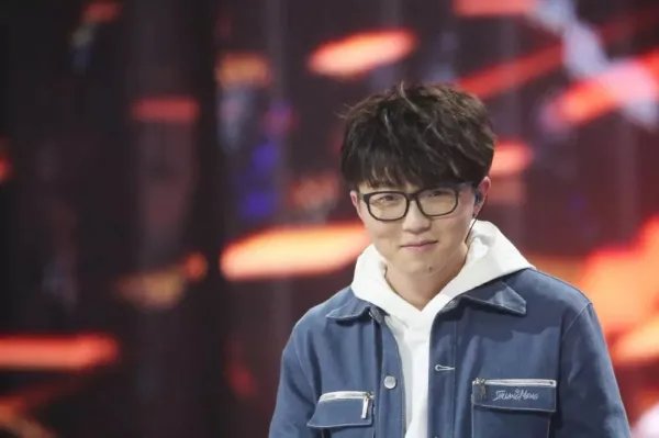 毛不易再唱《入海》,你喜欢他的音乐风格吗?